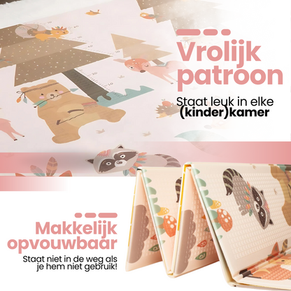 Opvouwbare baby speelmat met vrolijke dierenprint en opbergtas getoond open en gevouwen.